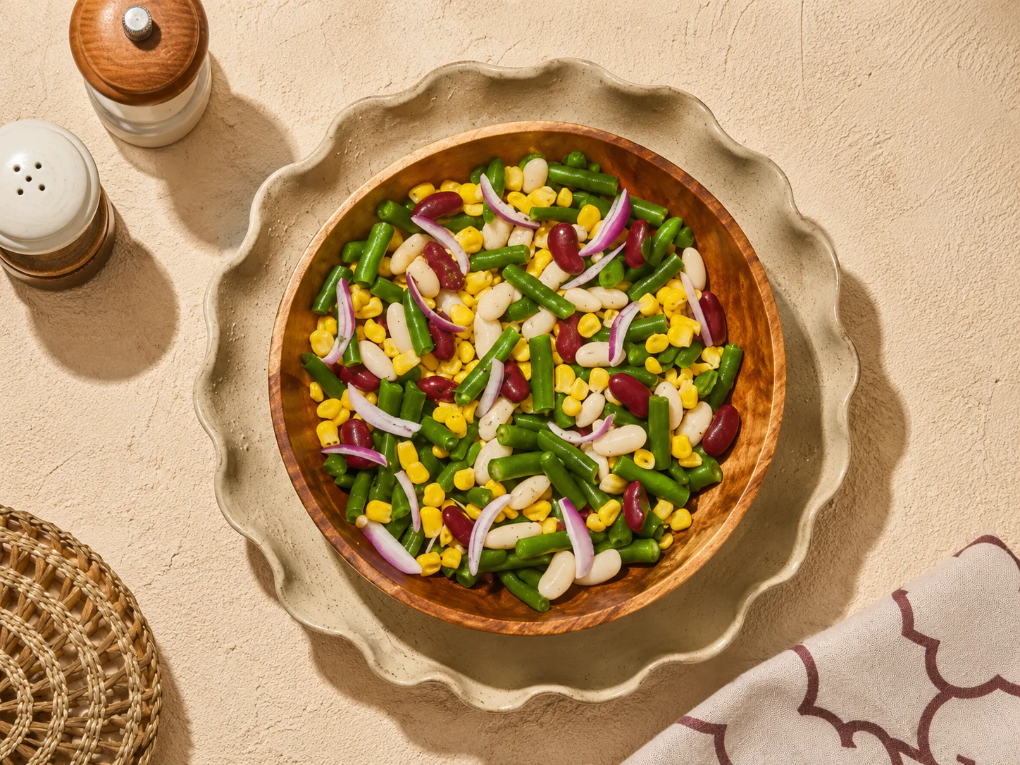 سلطة الفاصوليا بالذرة